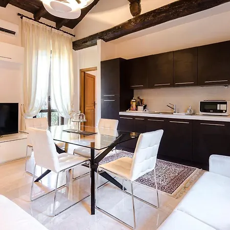 Begatto Apartment, Nel Cuore Del Centro Storico Apartmán *